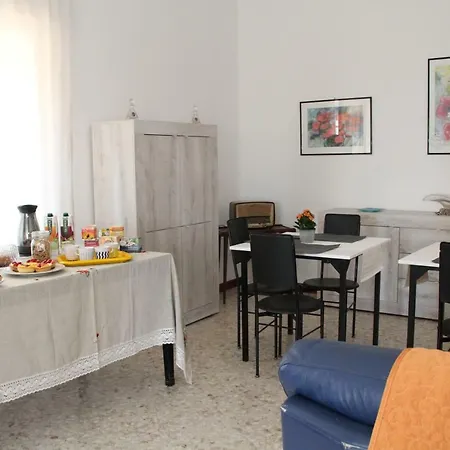 Orizzonte فندق مبيت وإفطار